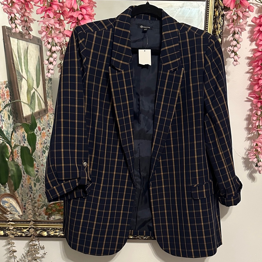 Versona Navy and Brown Checkered Blazer